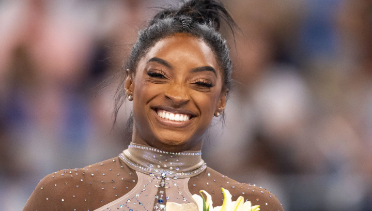The Secret to Simone Biles’ Unwavering Glam: A Triple Threat of Setting Sprays